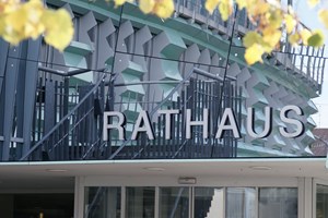 Rathaus: Parteienverkehr ab 18. Mai
